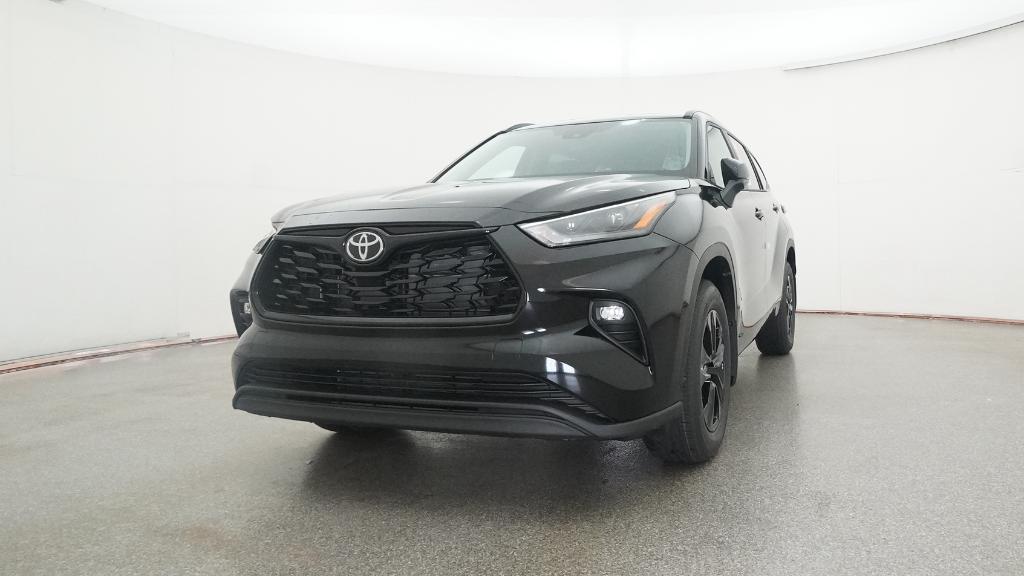 2025 Toyota Highlander Hybrid XLE photo 4