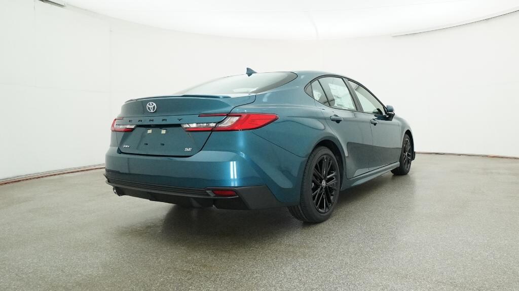 New 2026 Toyota Camry SE SE