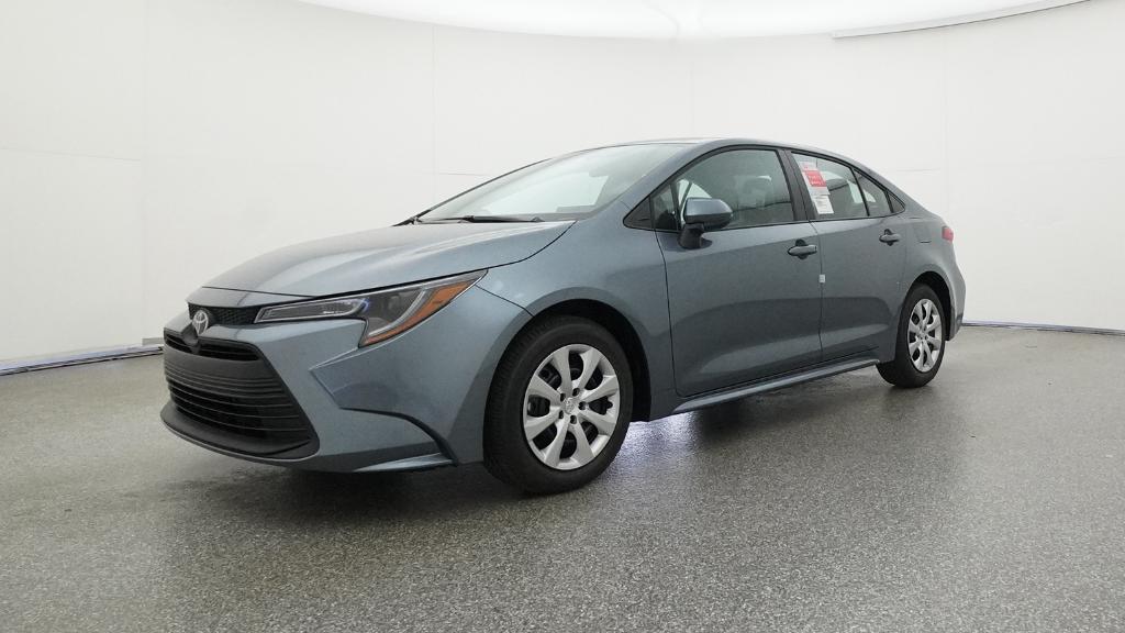 2026 Toyota Corolla LE photo 4