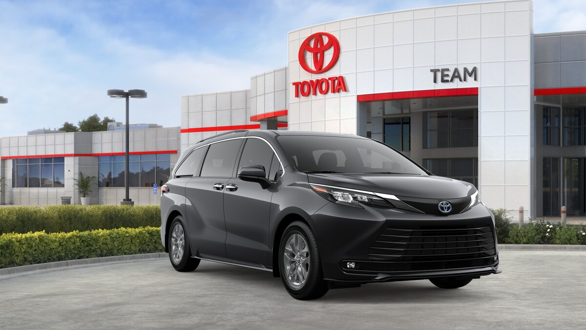 2025 Toyota Sienna XLE - Photo 50