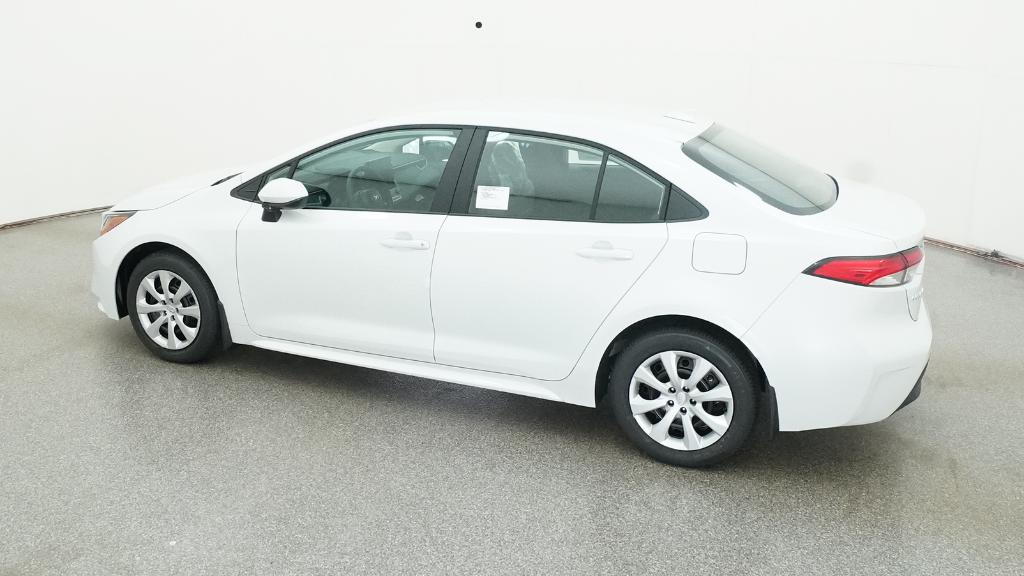 2026 Toyota Corolla LE photo 3