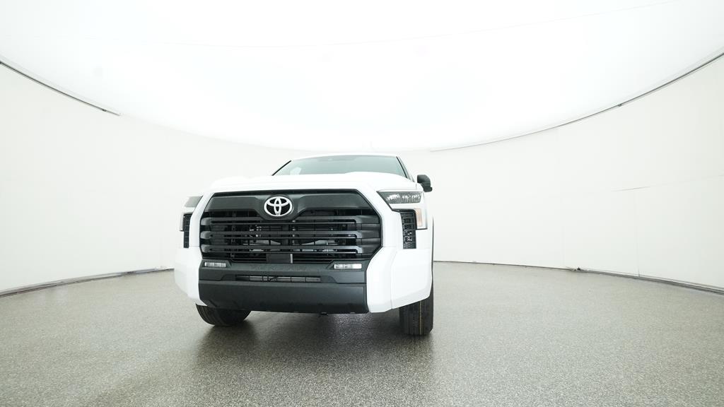 2025 Toyota Tundra SR5 - Photo 27