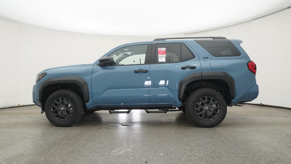 2025 Toyota 4Runner SR5 photo 3