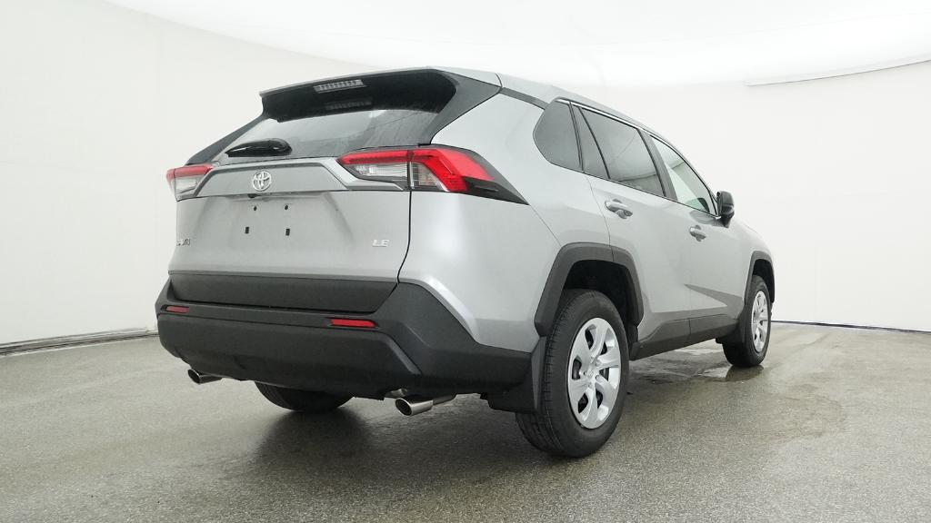 2025 Toyota RAV4 LE photo 3