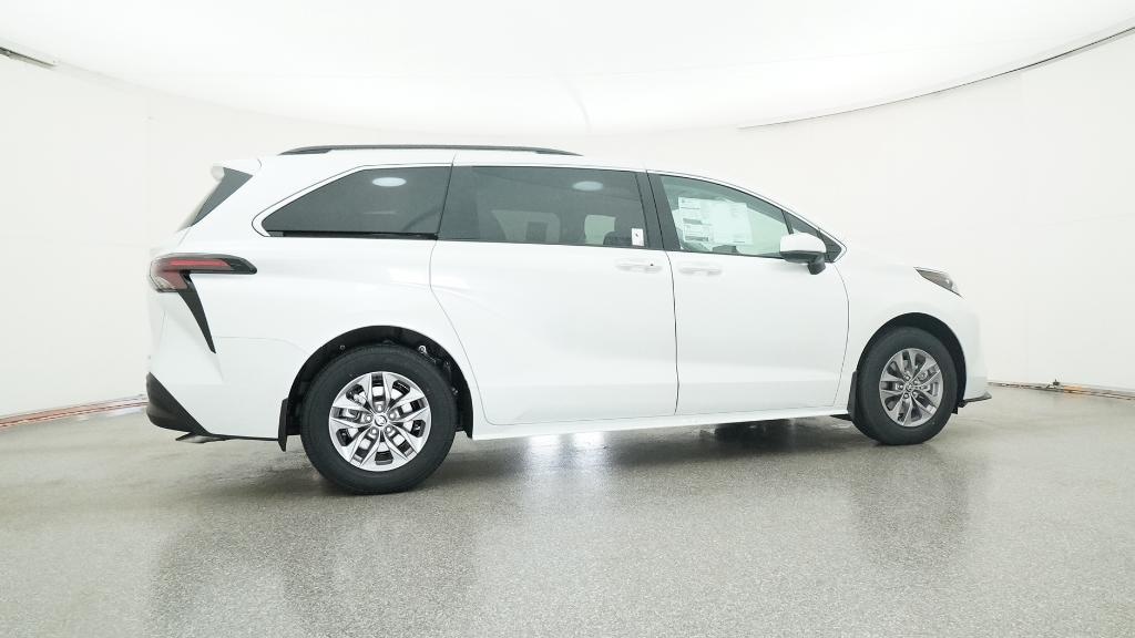 New 2025 Toyota Sienna XLE Van Passenger Van