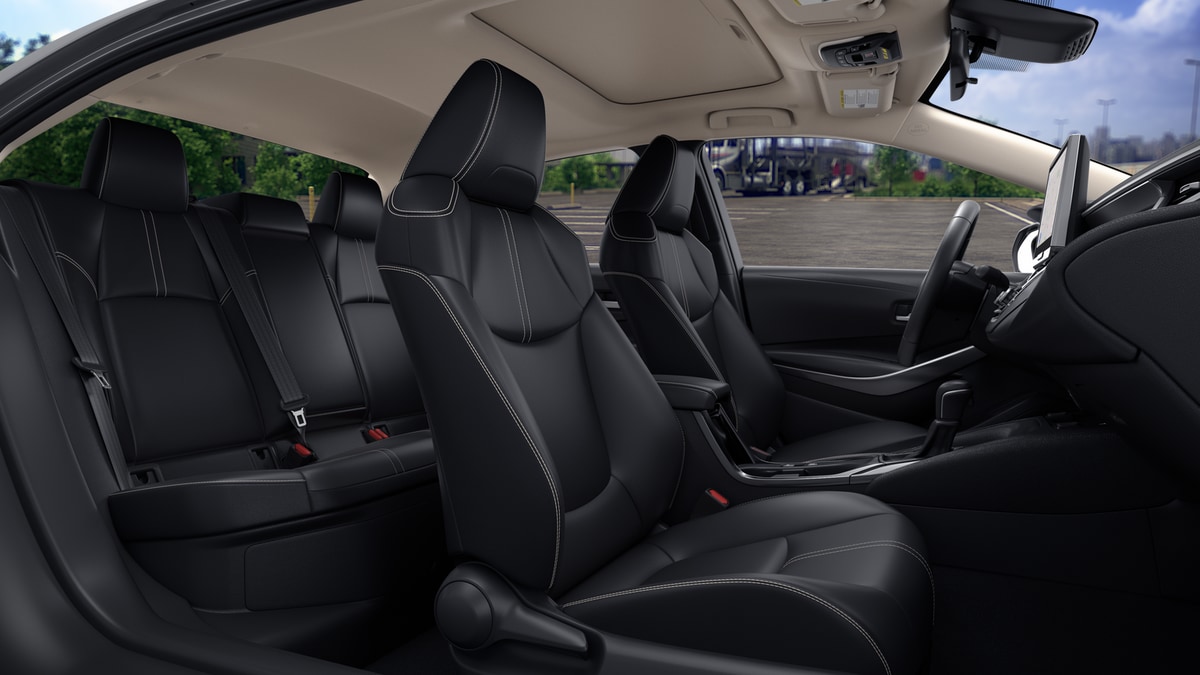 2026 Toyota Corolla XLE - Photo 20