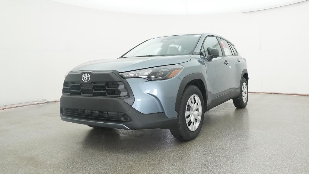 2026 Toyota Corolla Cross L photo 3