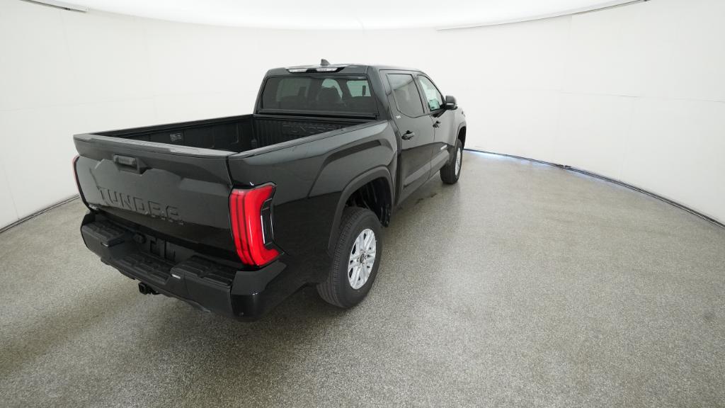 2026 Toyota Tundra SR5 - Photo 16