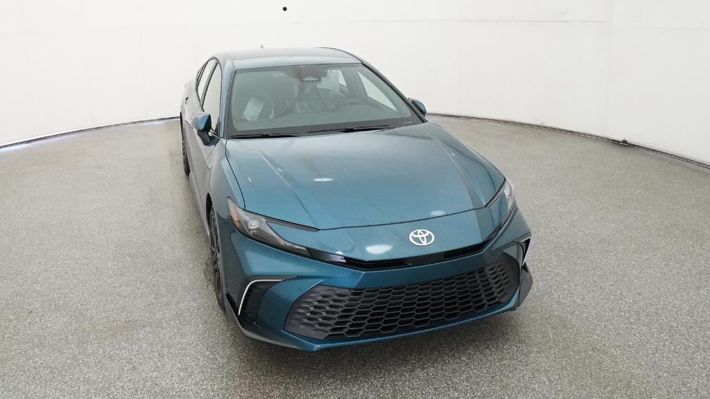 2026 Toyota Camry SE photo 17