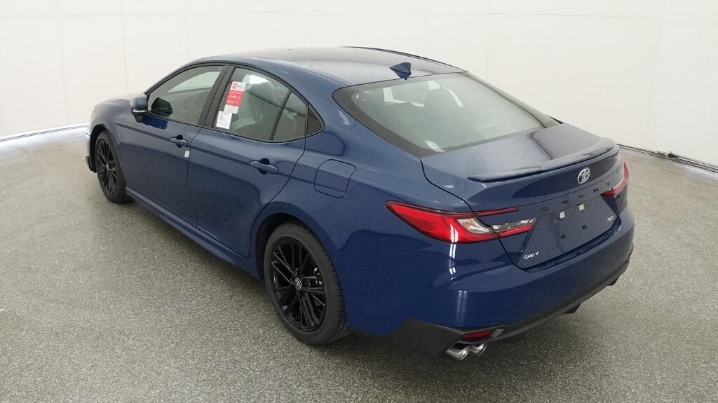 Used 2026 Toyota Camry SE Sedan