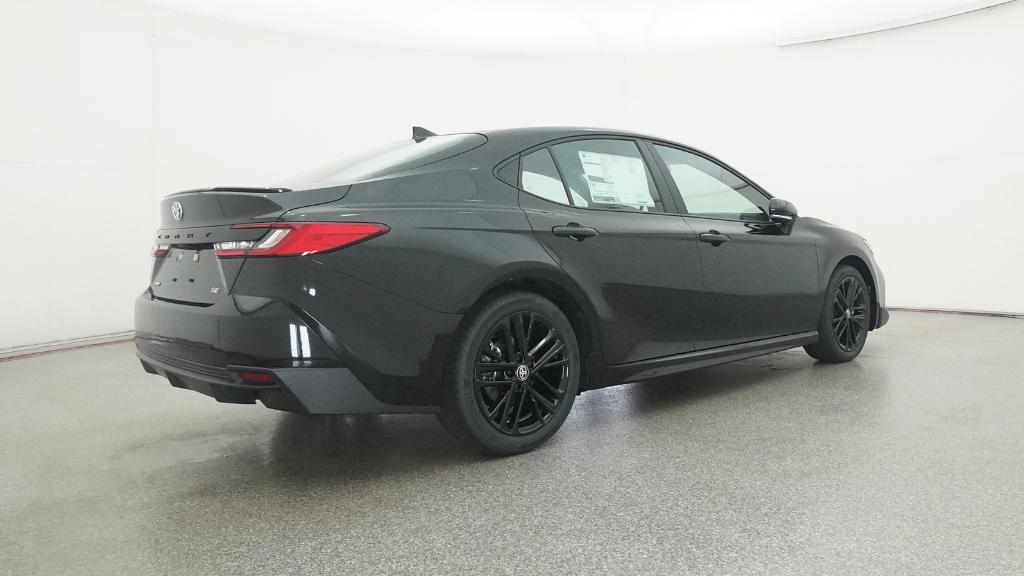 2026 Toyota Camry SE photo 3