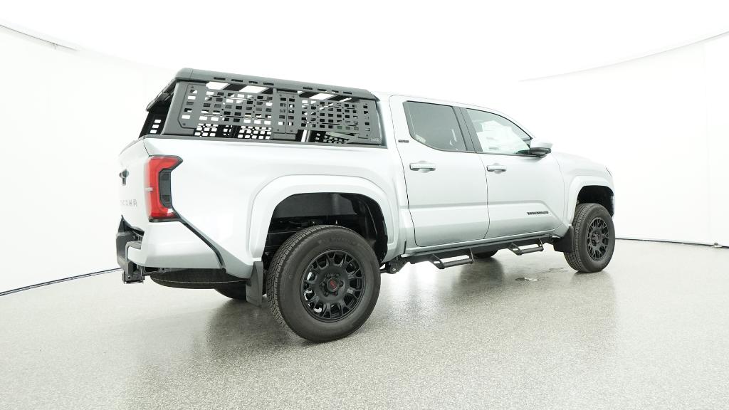 2025 Toyota Tacoma SR5 - Photo 7