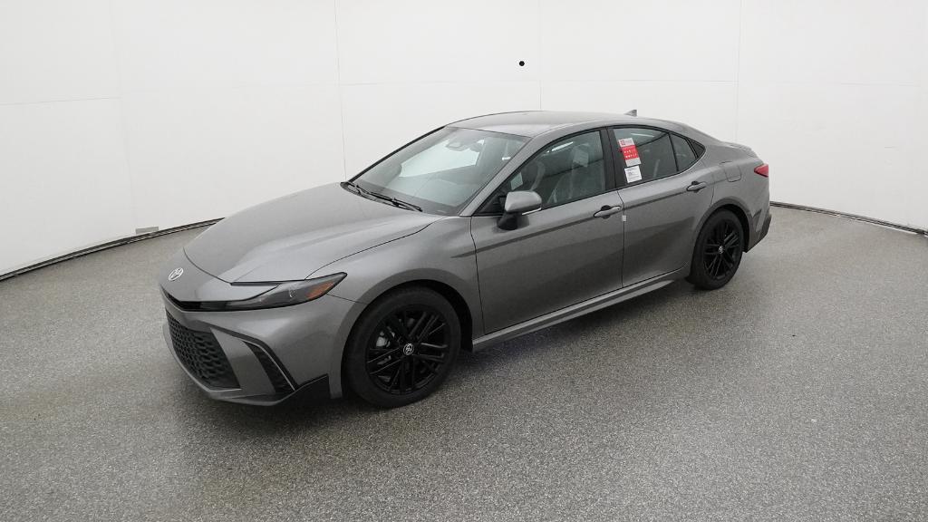 2026 Toyota Camry SE's photo