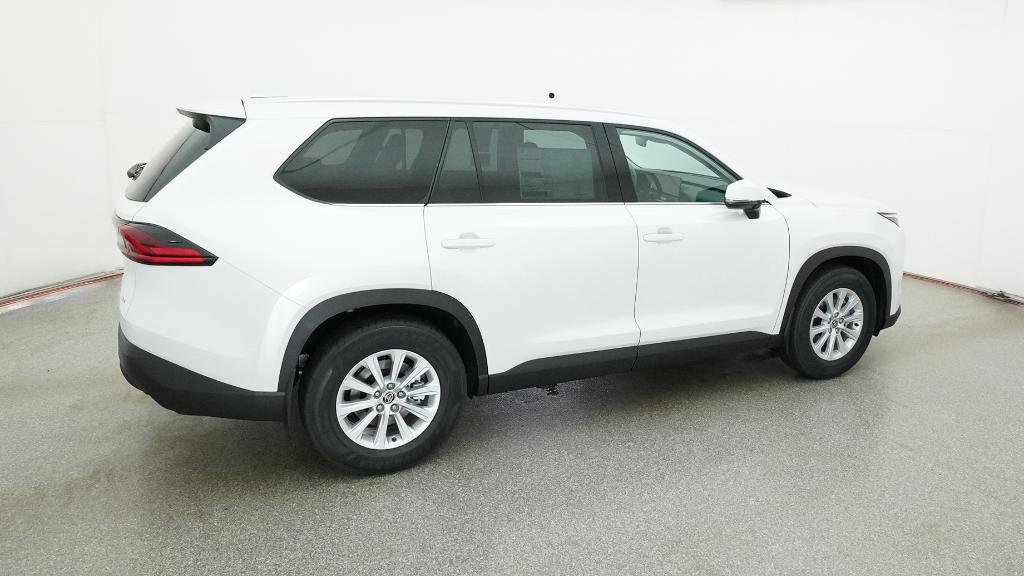 2026 Toyota Highlander XLE Hybrid photo 2