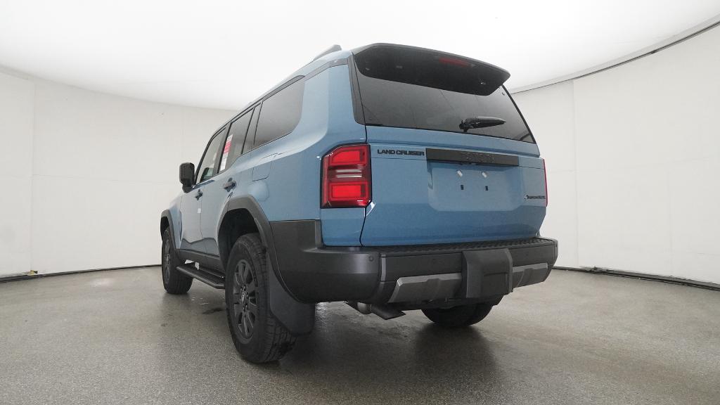 2025 Toyota Land Cruiser photo 2