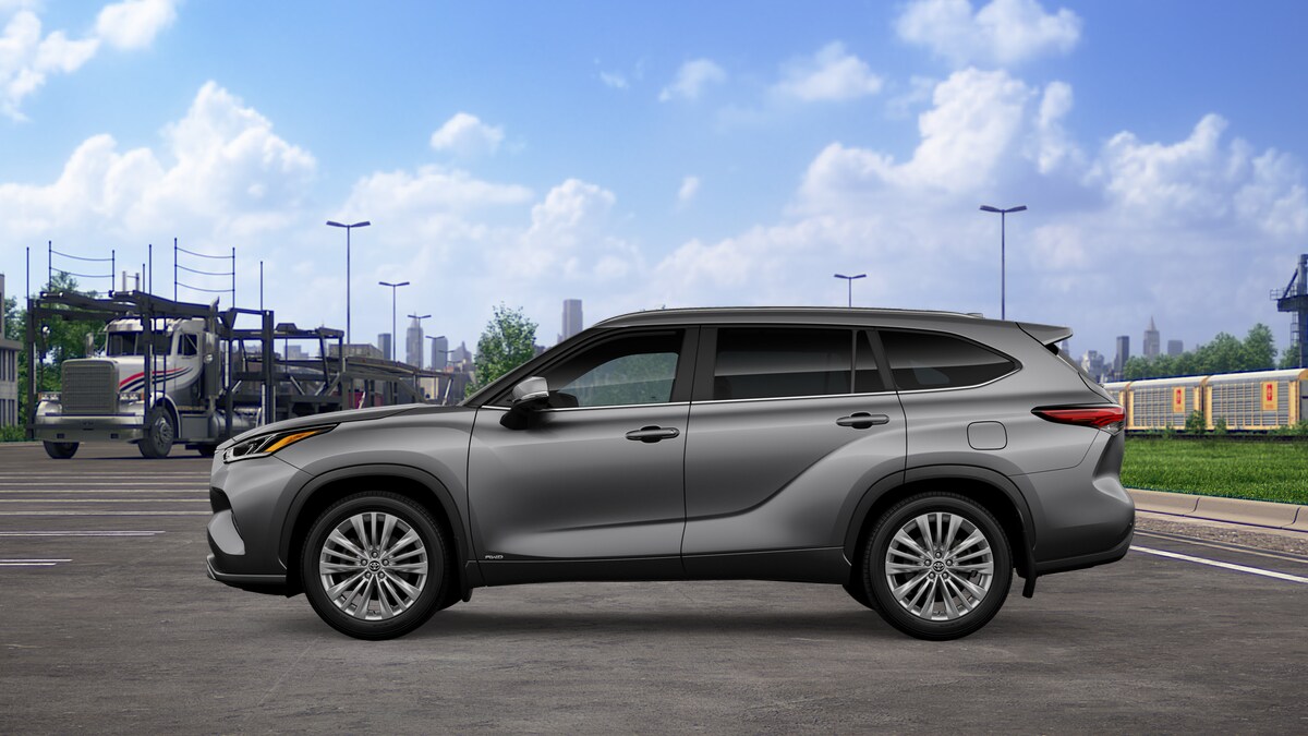 2026 Toyota Highlander Hybrid Platinum photo 4