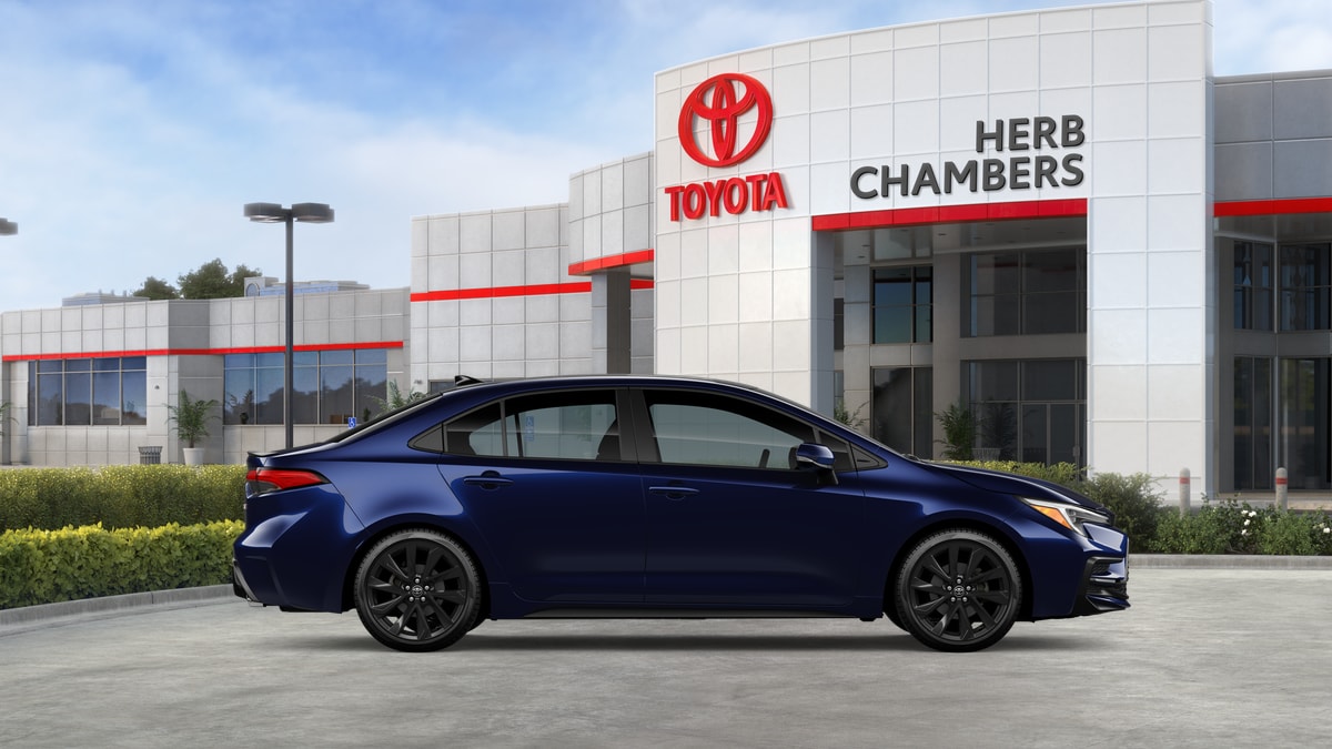 2026 Toyota Corolla XSE - Photo 16