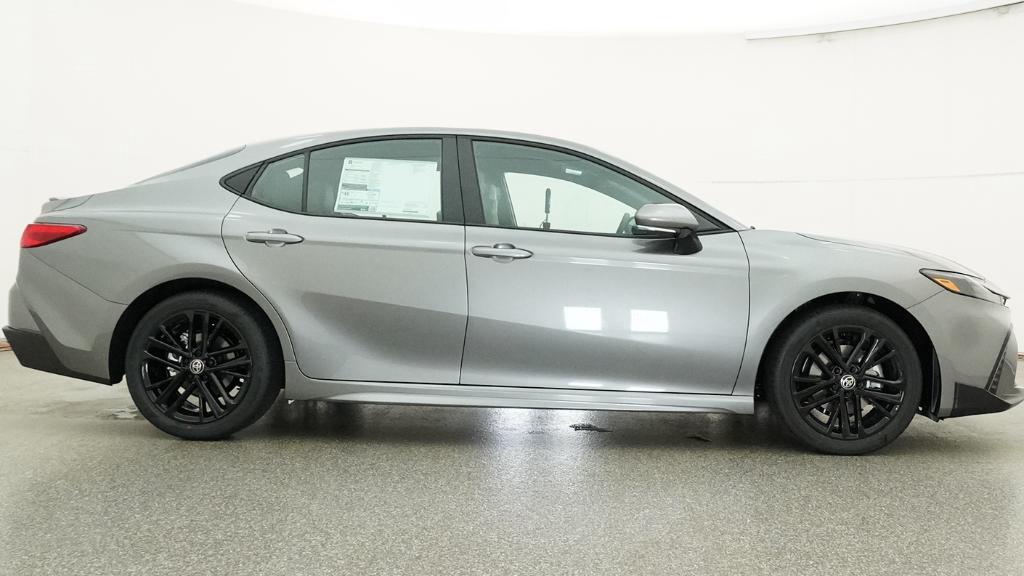 Used 2026 Toyota Camry SE Sedan