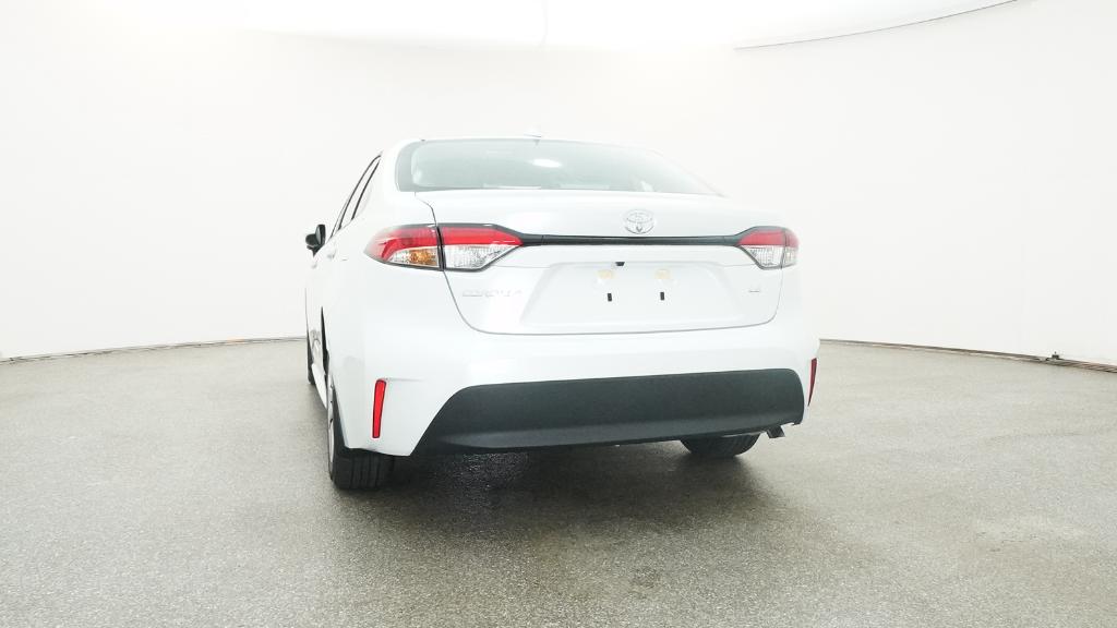2026 Toyota Corolla LE photo 2