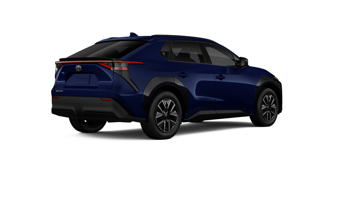 2026 Toyota bZ XLE - Photo 10