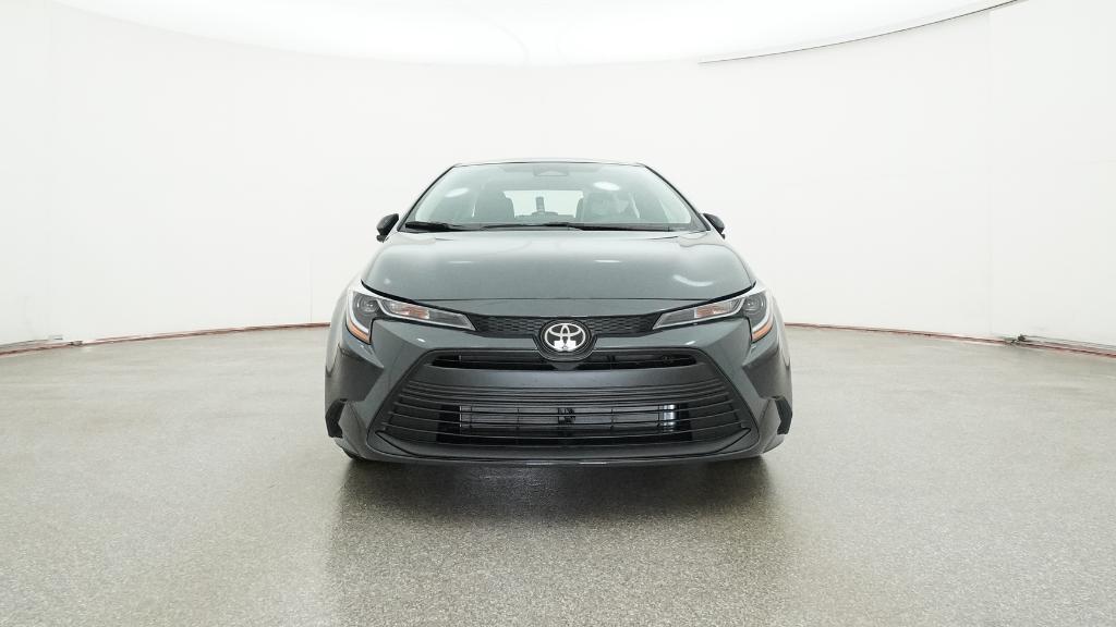 2026 Toyota Corolla LE photo 2