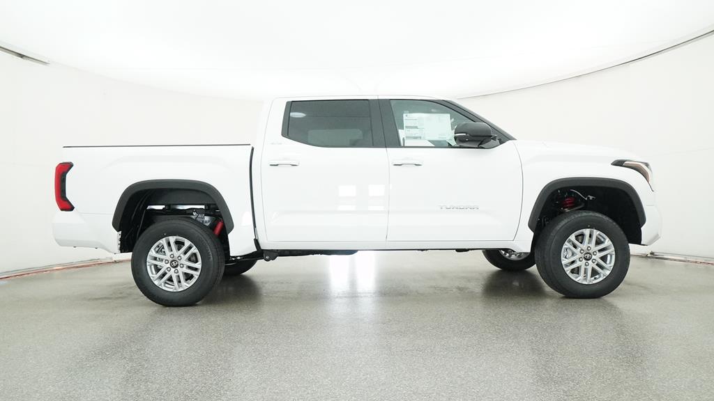 2025 Toyota Tundra SR5 - Photo 42
