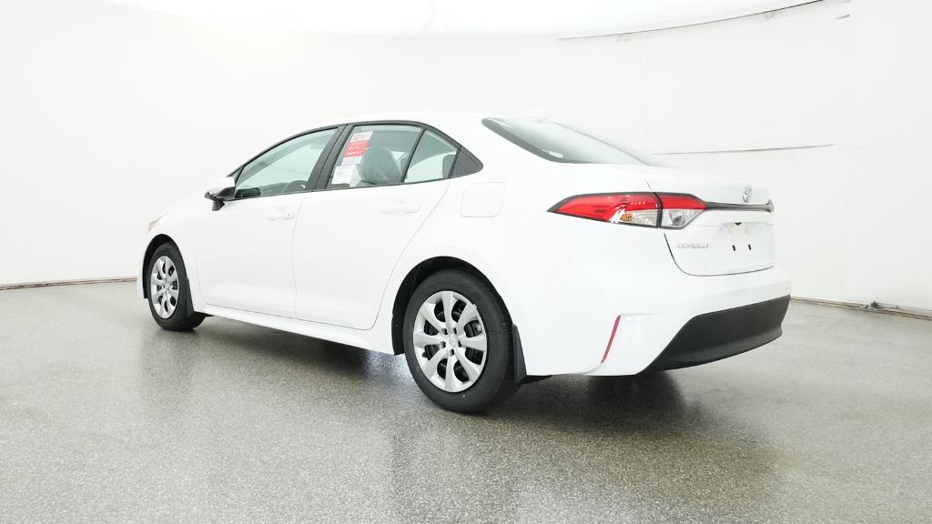 2026 Toyota Corolla LE photo 2