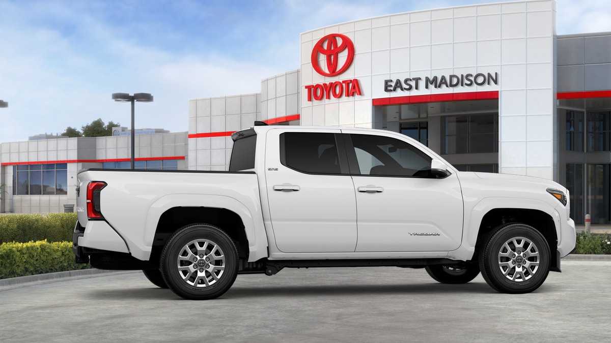 2026 Toyota Tacoma SR5 - Photo 38