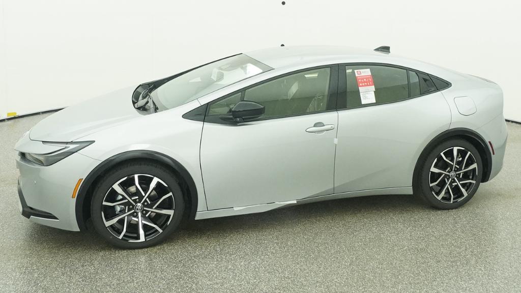 2026 Toyota Prius Plug-in Hybrid XSE - Photo 20