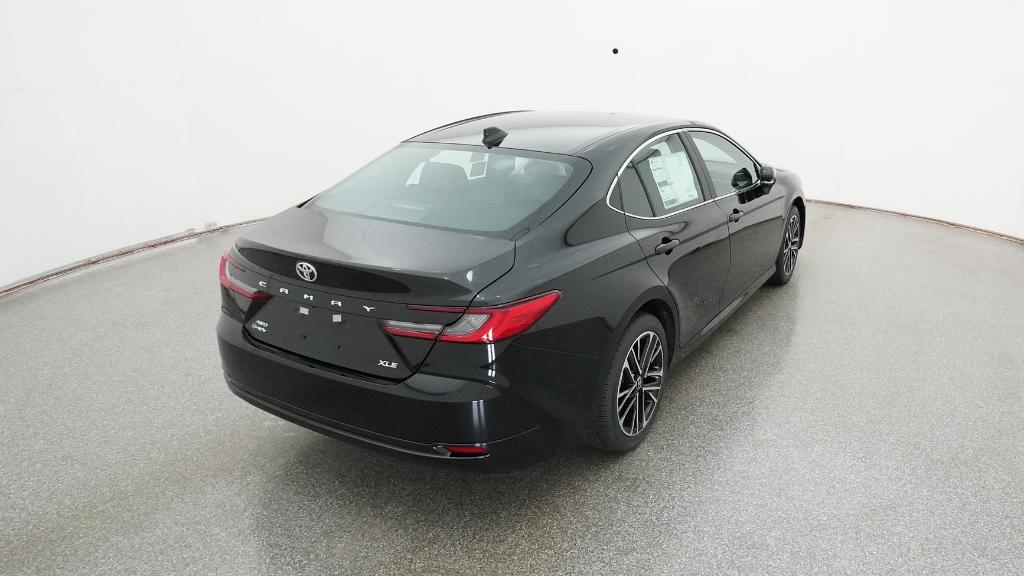 2026 Toyota Camry XLE photo 4
