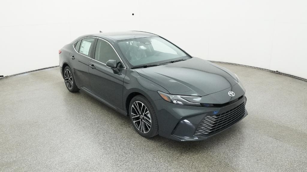 2026 Toyota Camry XLE photo 2