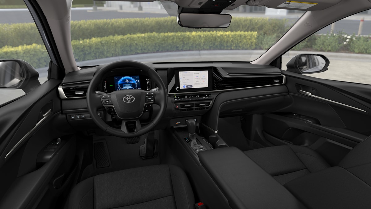2026 Toyota Camry LE's photo