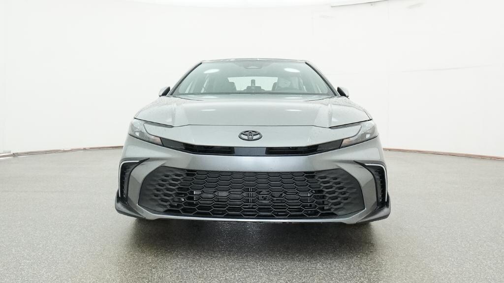 Used 2026 Toyota Camry SE Sedan