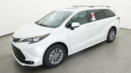 2026 Toyota Sienna XLE 7 Passenger Van Passenger Van