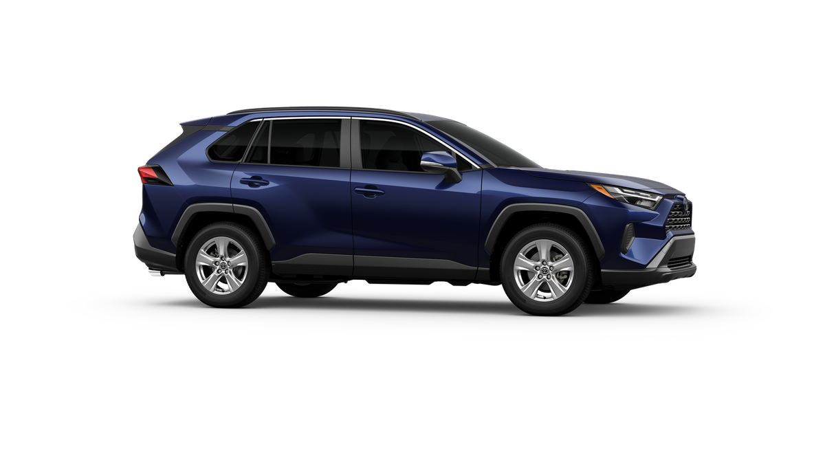 2025 Toyota RAV4 XLE photo 15