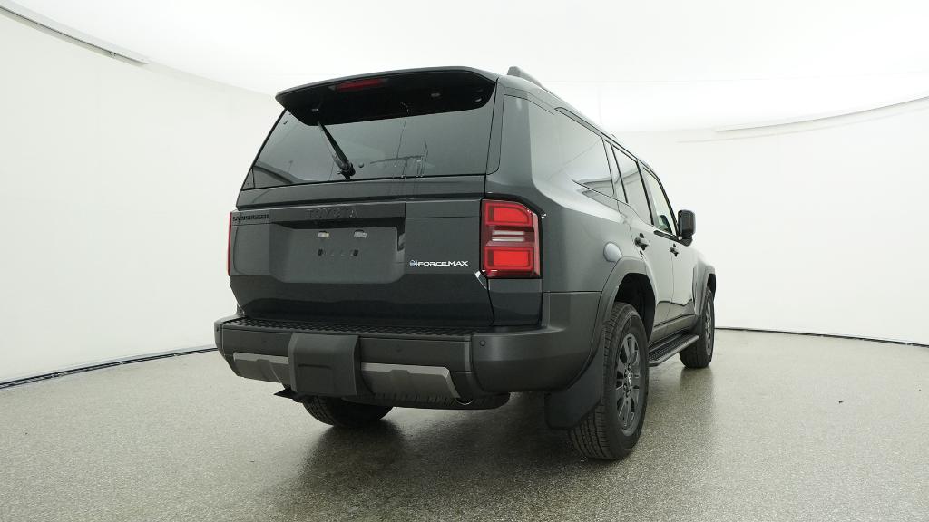 2026 Toyota Land Cruiser photo 2