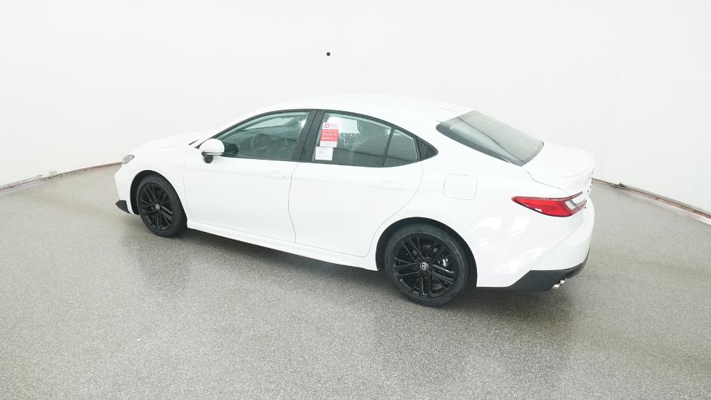 2026 Toyota Camry SE photo 4