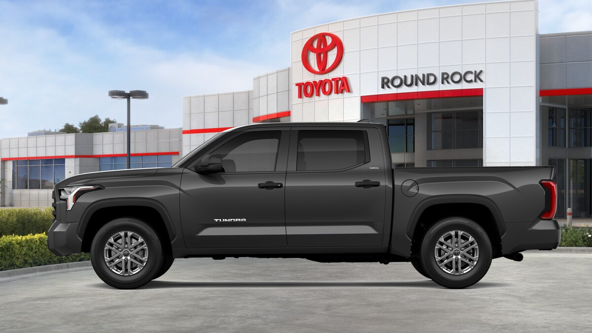 2026 Toyota Tundra SR5 CrewMax photo 4
