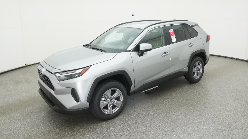 New 2025 Toyota RAV4 Hybrid XLE SUV
