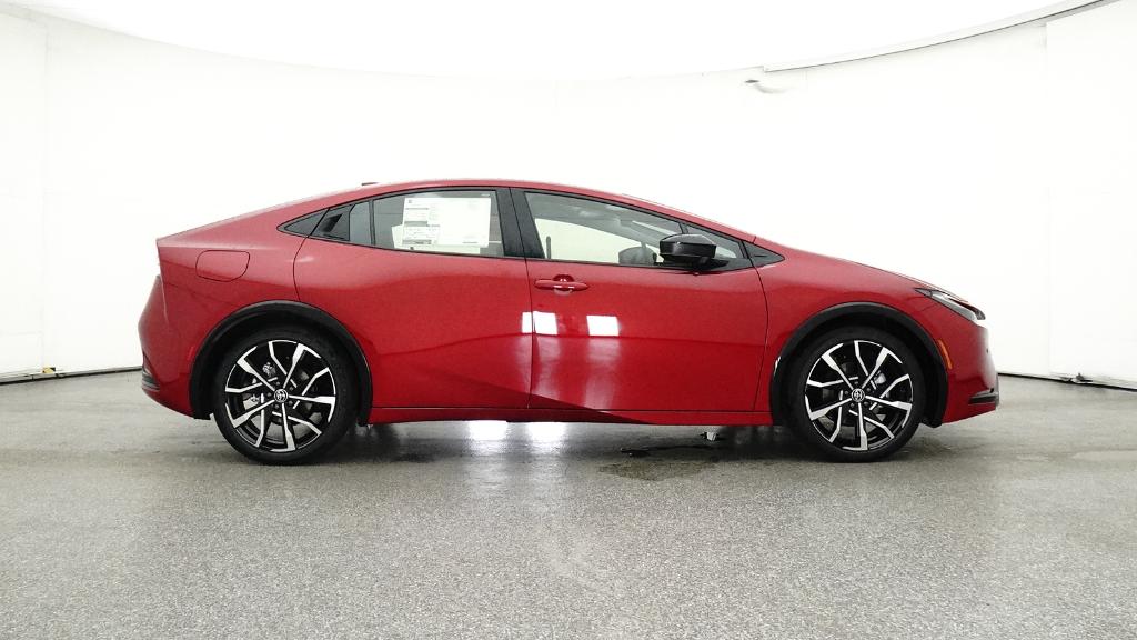 2025 Toyota Prius XSE - Photo 43