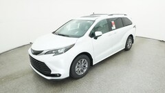 2025 Toyota Sienna XLE 7 PASSENGER