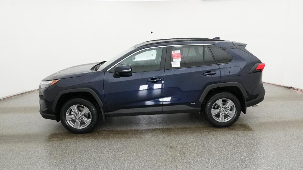 New 2025 Toyota RAV4 Hybrid XLE SUV
