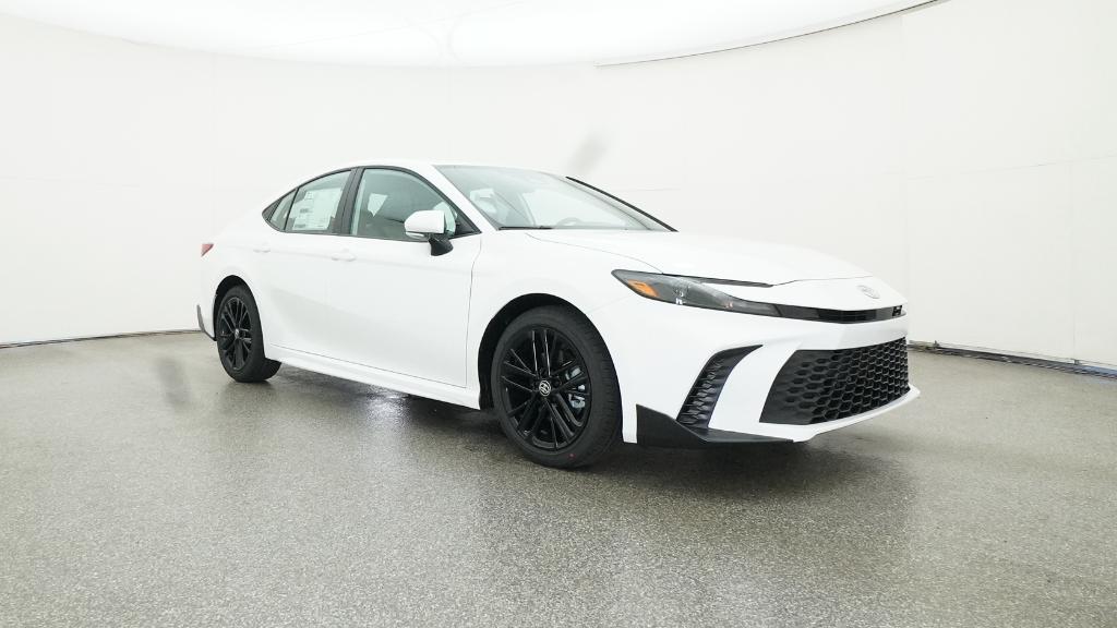 2026 Toyota Camry SE photo 3