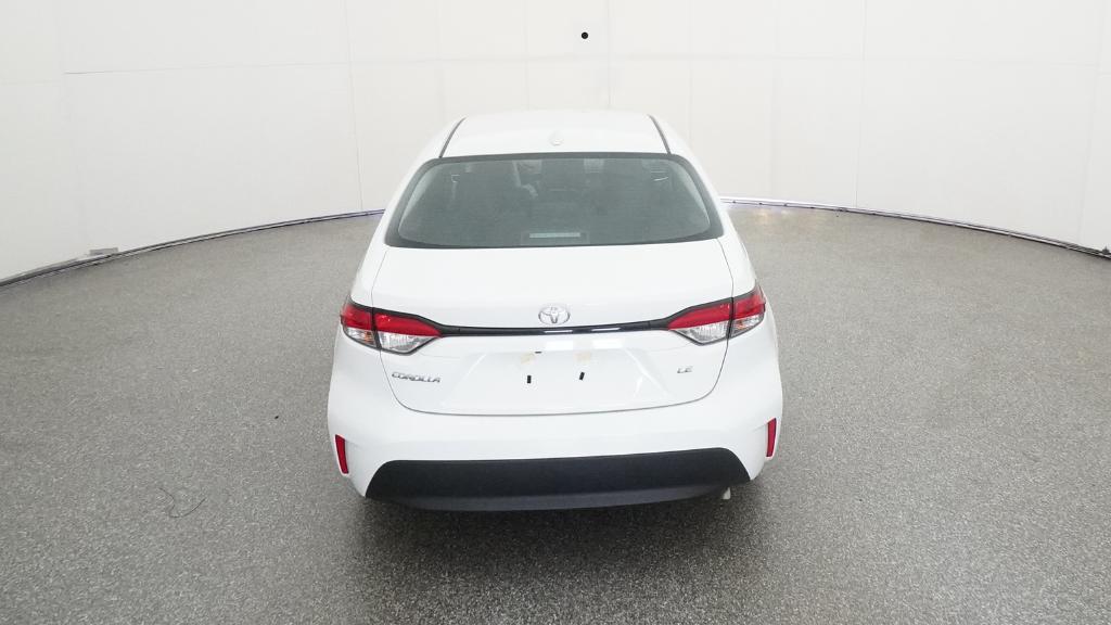 2026 Toyota Corolla LE photo 3