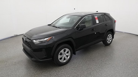 2025 Toyota RAV4 LE SUV