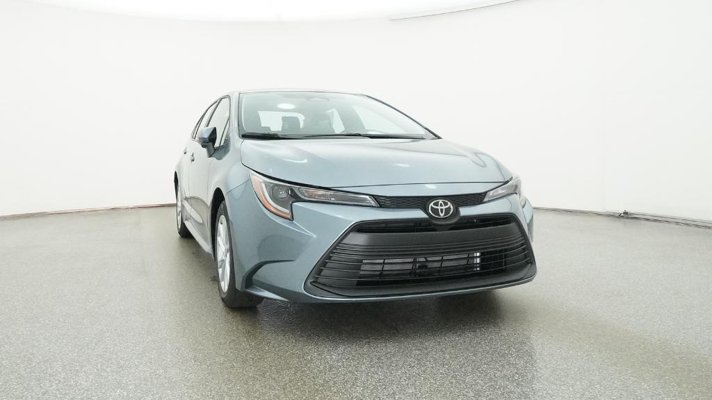 2026 Toyota Corolla LE photo 18