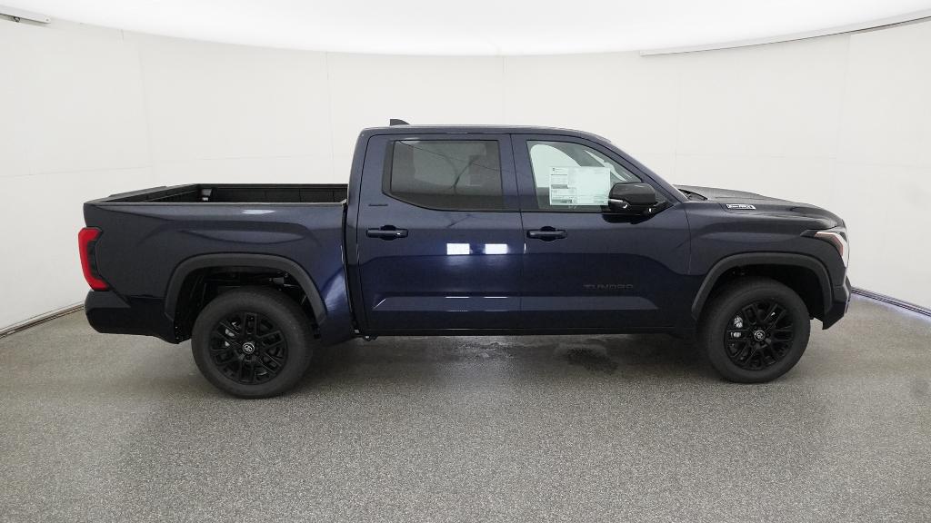 2026 Toyota Tundra Limited - Photo 15