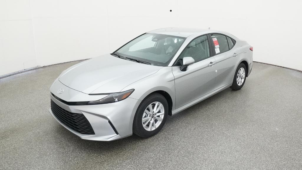 2026 Toyota Camry LE photo 2