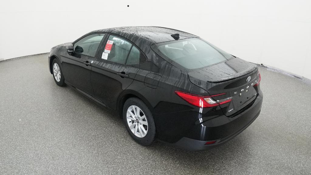 2026 Toyota Camry LE photo 3