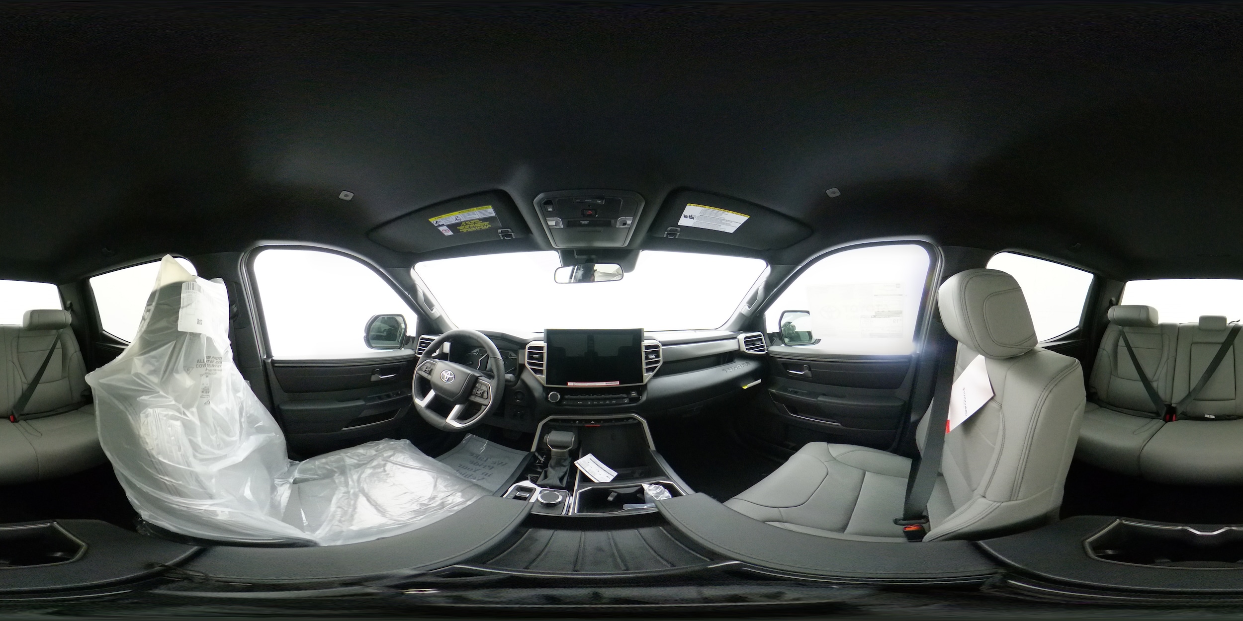 2026 Toyota Tundra SR5 - Photo 14